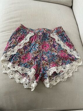 LF Boho Crochet-Trim Women's Shorts